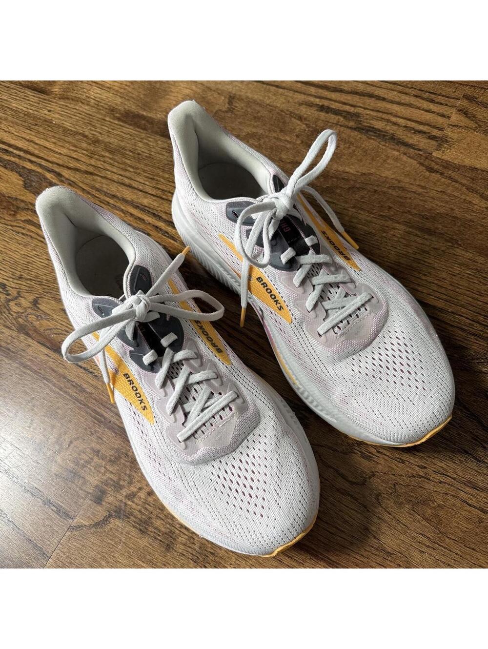 👟✨ Brooks Ghost 17 Running Shoes | Women’s US 11 - Picture 3 of 8
